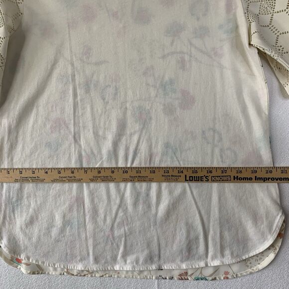 Van Heusen Top Blouse Women Medium Floral Casual Grannycore Embroidered Normcore - Picture 5 of 9